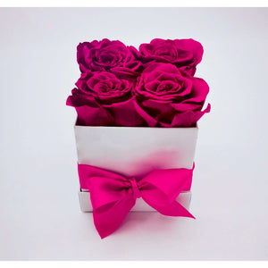 Pink rózsa fehér dobozban